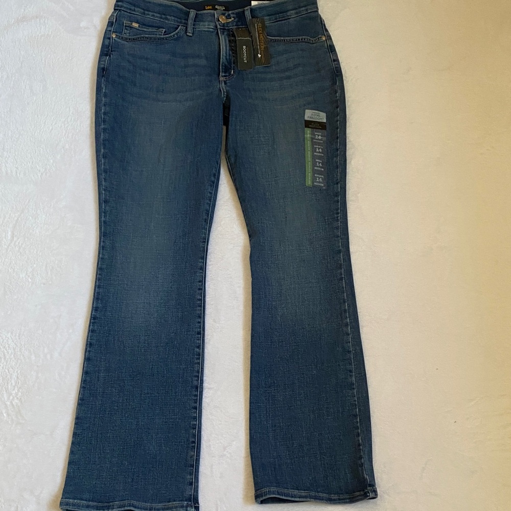 Lee Women's Flare Jeans in Deep Blue